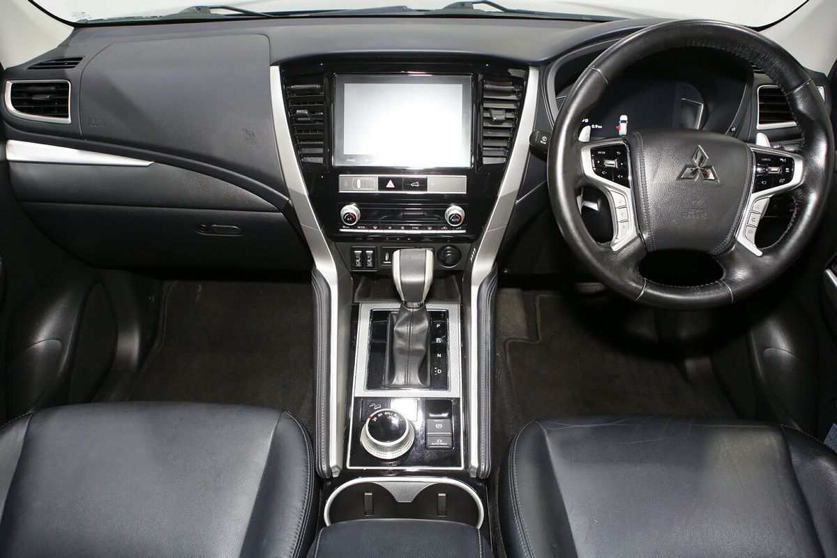 2022 Mitsubishi Pajero Sport Exceed QF