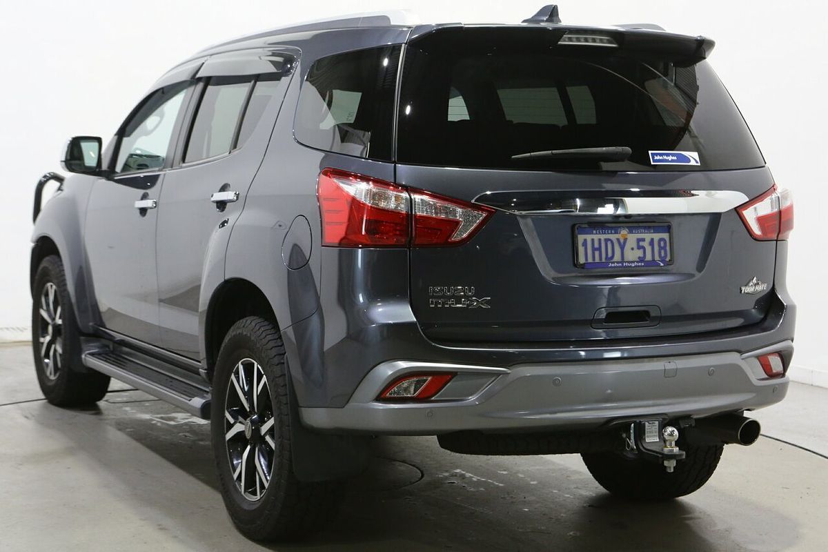 2020 Isuzu MU-X LS-T