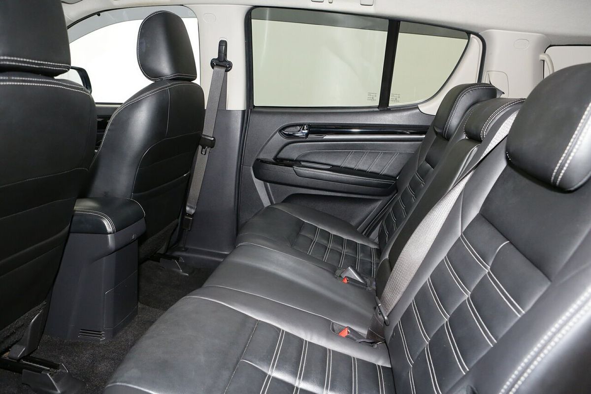 2020 Isuzu MU-X LS-T