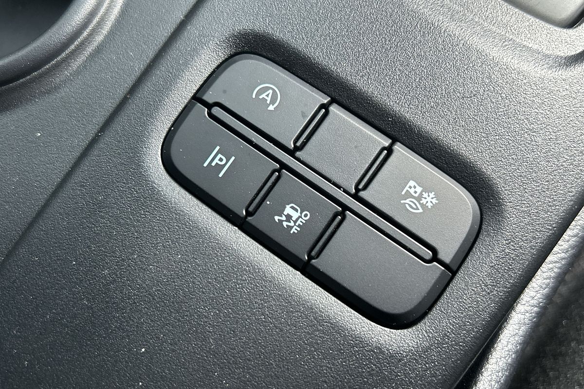 2025 Ford Everest Sport 2.0L