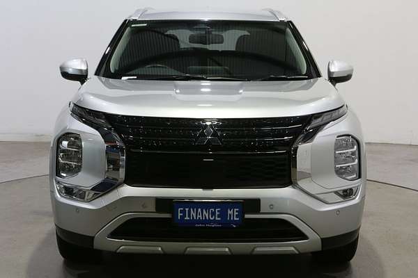 2024 Mitsubishi Outlander LS ZM