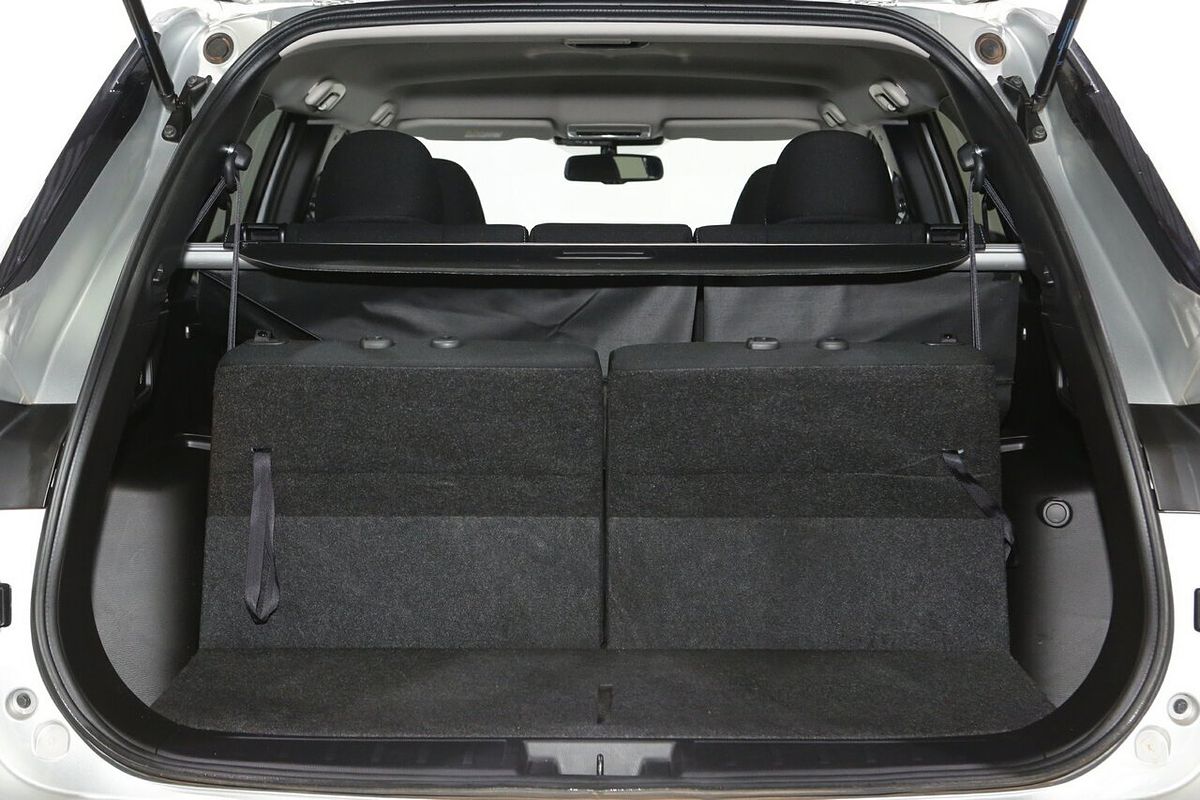 2024 Mitsubishi Outlander LS ZM