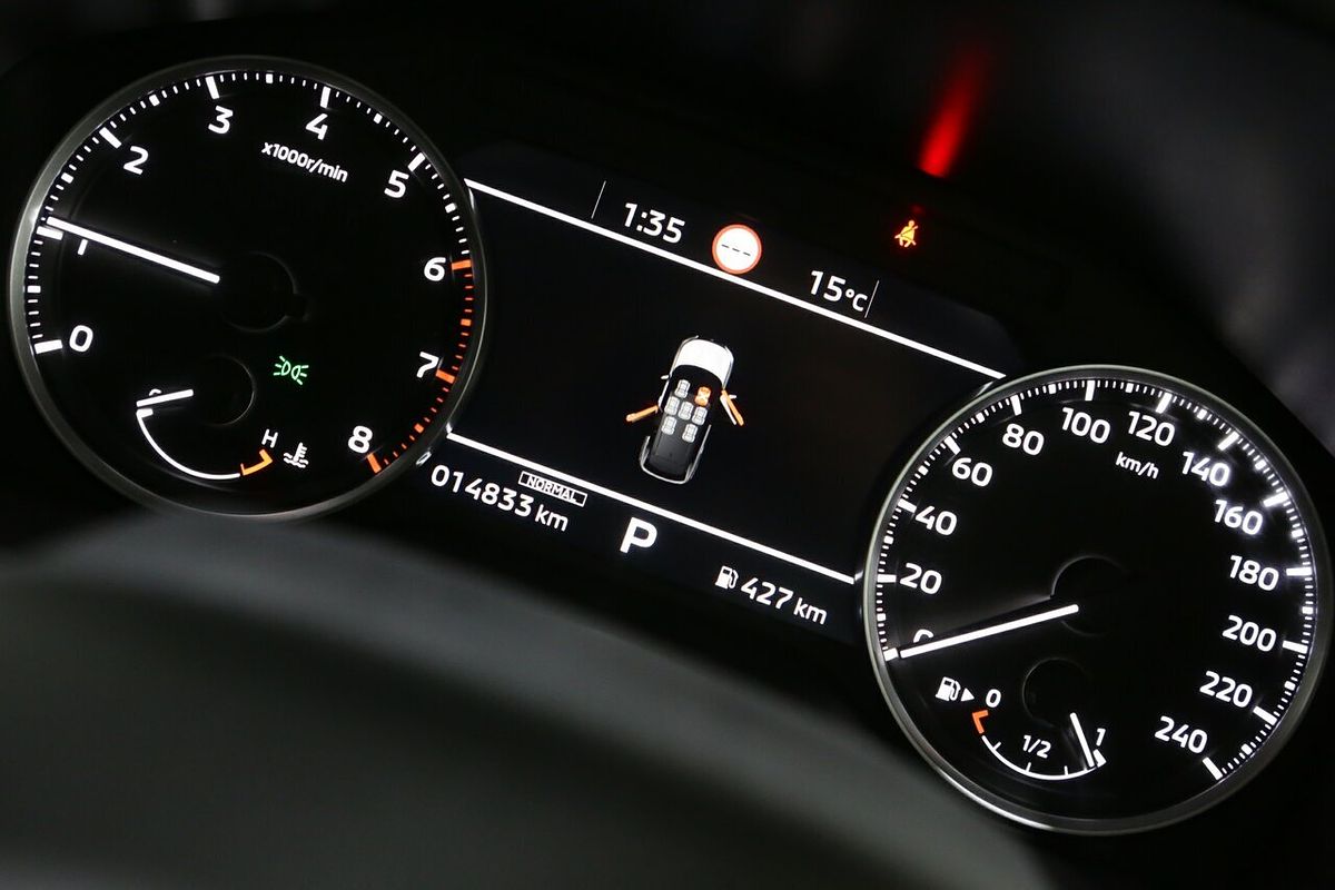 2024 Mitsubishi Outlander LS ZM