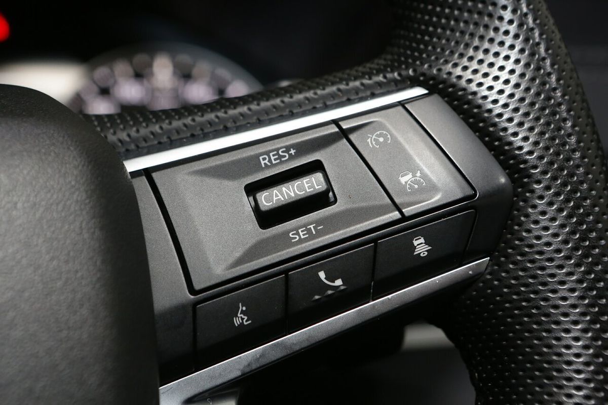 2024 Mitsubishi Outlander LS ZM