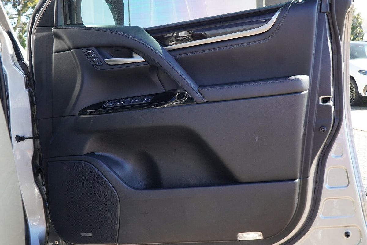 2017 Lexus LX LX570 URJ201R