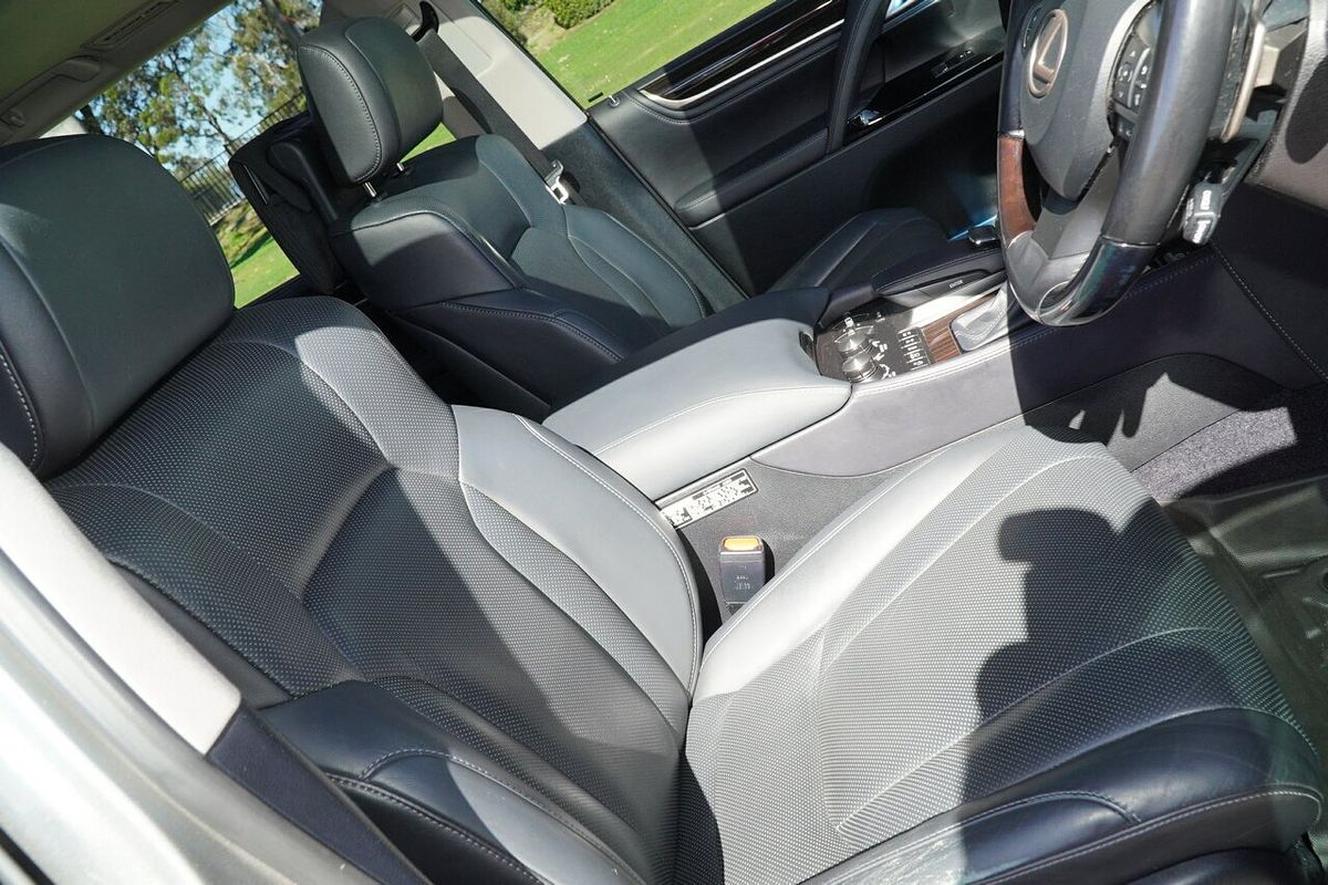 2017 Lexus LX LX570 URJ201R