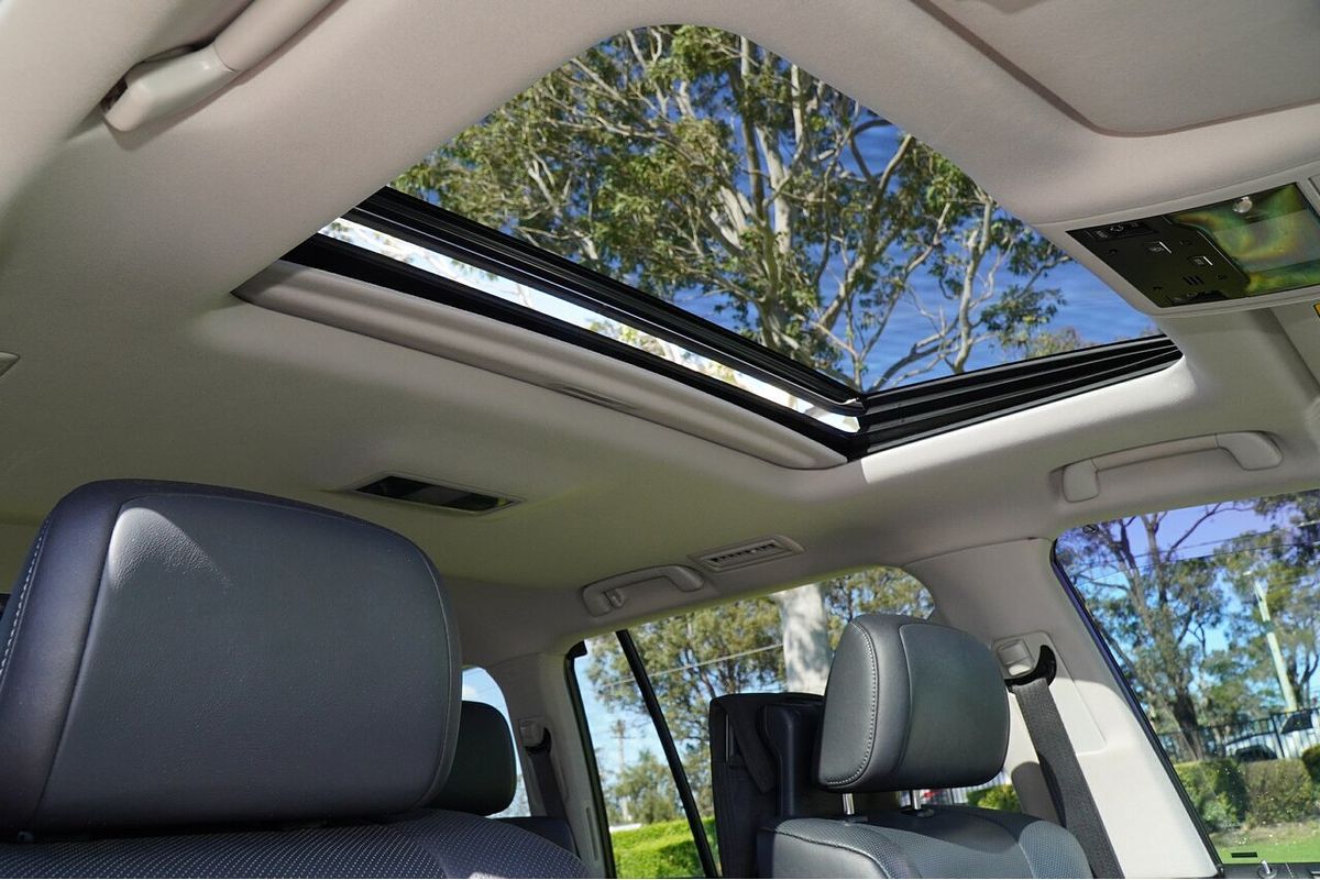 2017 Lexus LX LX570 URJ201R