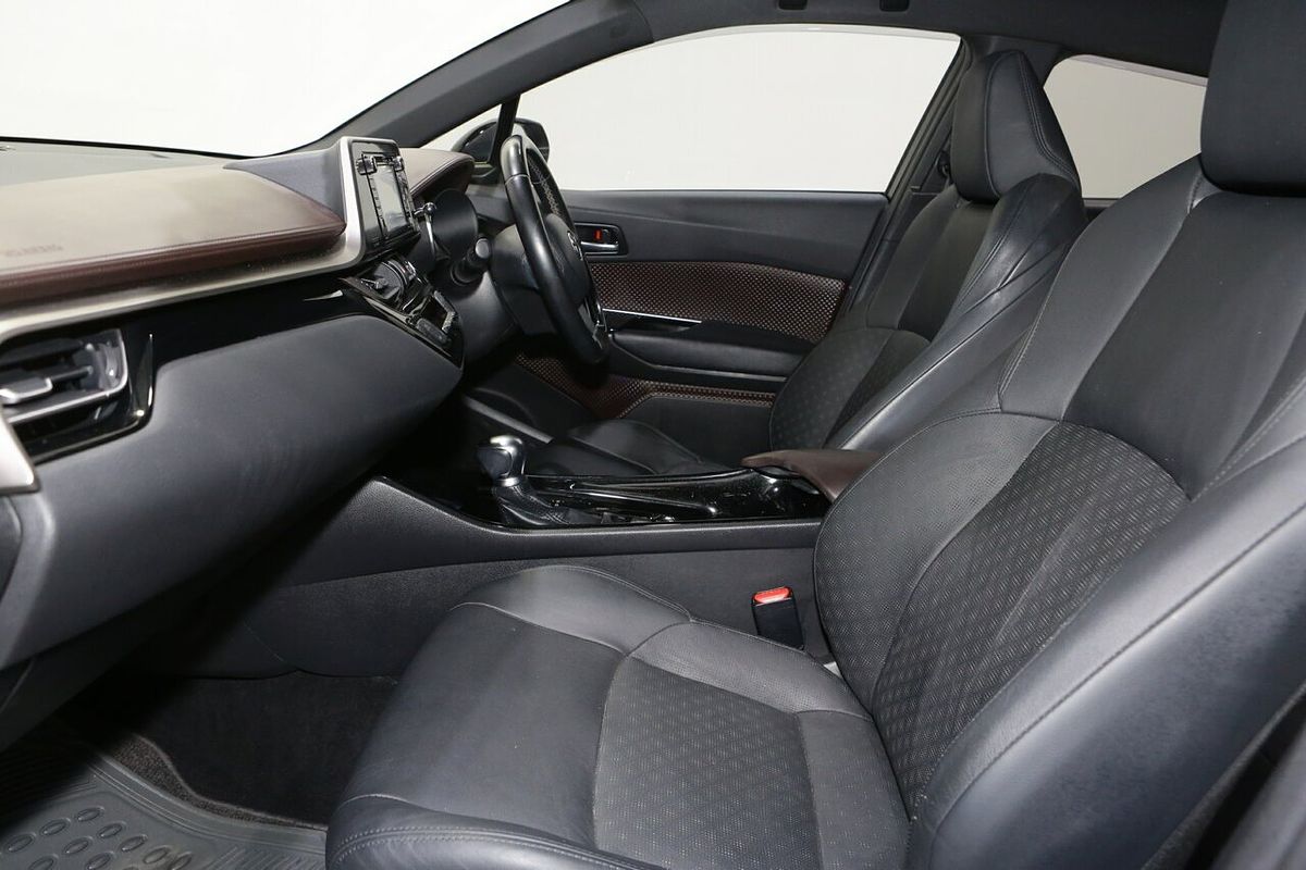 2017 Toyota C-HR Koba NGX10R
