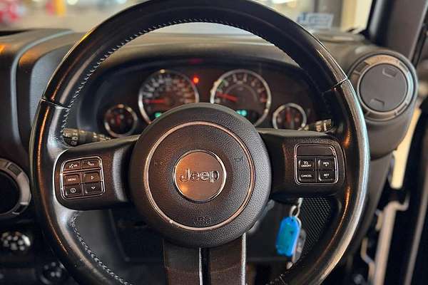 2017 Jeep Wrangler Unlimited Sport JK