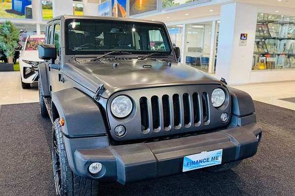 2017 Jeep Wrangler Unlimited Sport JK