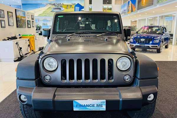 2017 Jeep Wrangler Unlimited Sport JK