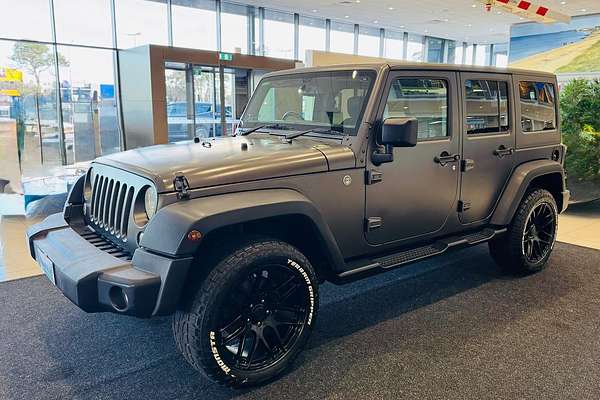 2017 Jeep Wrangler Unlimited Sport JK