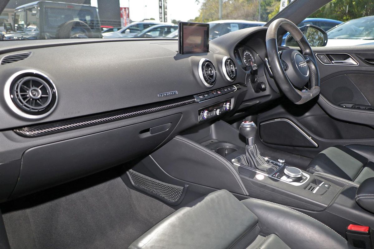 2016 Audi RS3 8V