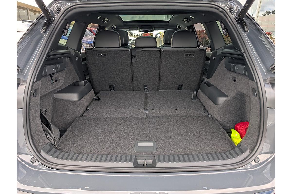 2025 Volkswagen Tayron 195TSI R-Line R4