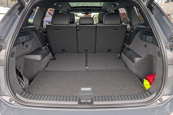 2025 Volkswagen Tayron 195TSI R-Line R4