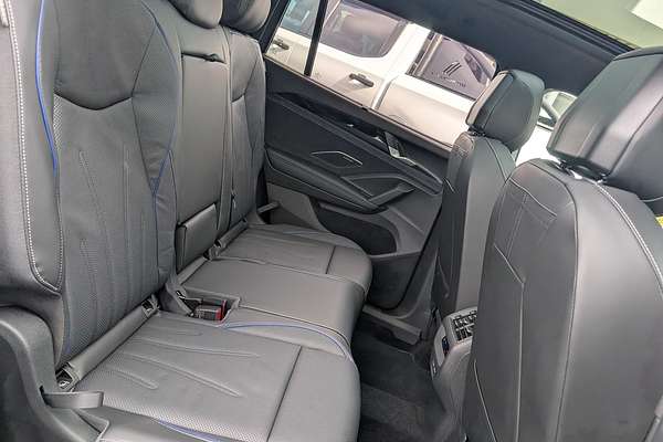 2025 Volkswagen Tayron 195TSI R-Line R4