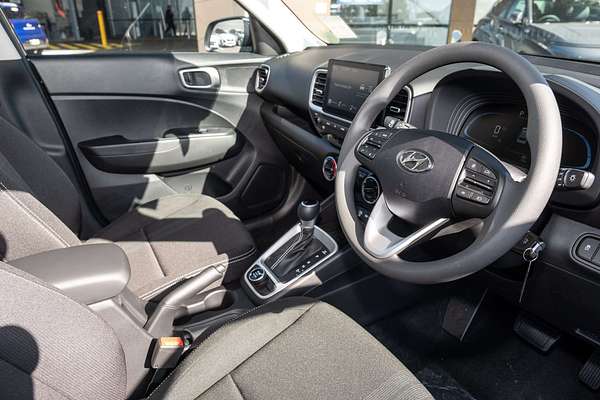 2025 Hyundai Venue QX.V5