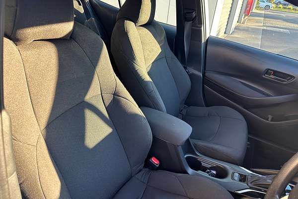 2024 Toyota Corolla Ascent Sport Hybrid ZWE219R