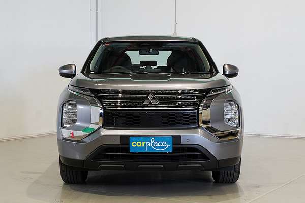 2023 Mitsubishi Outlander ES ZM