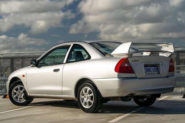 2003 Mitsubishi Lancer GLi CE2