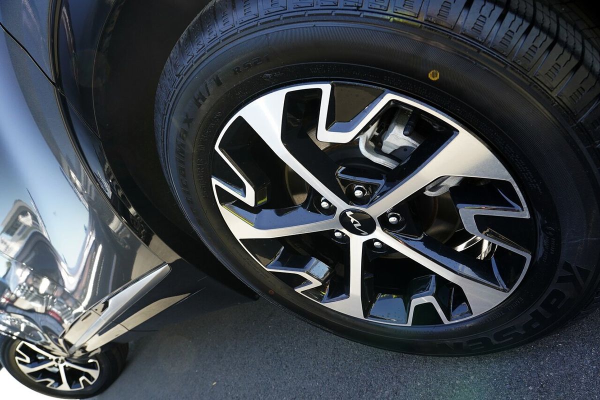 2023 Kia Sportage SX NQ5