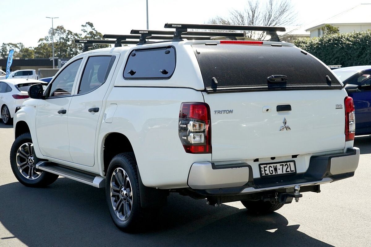 2019 Mitsubishi Triton GLX MR 4X4