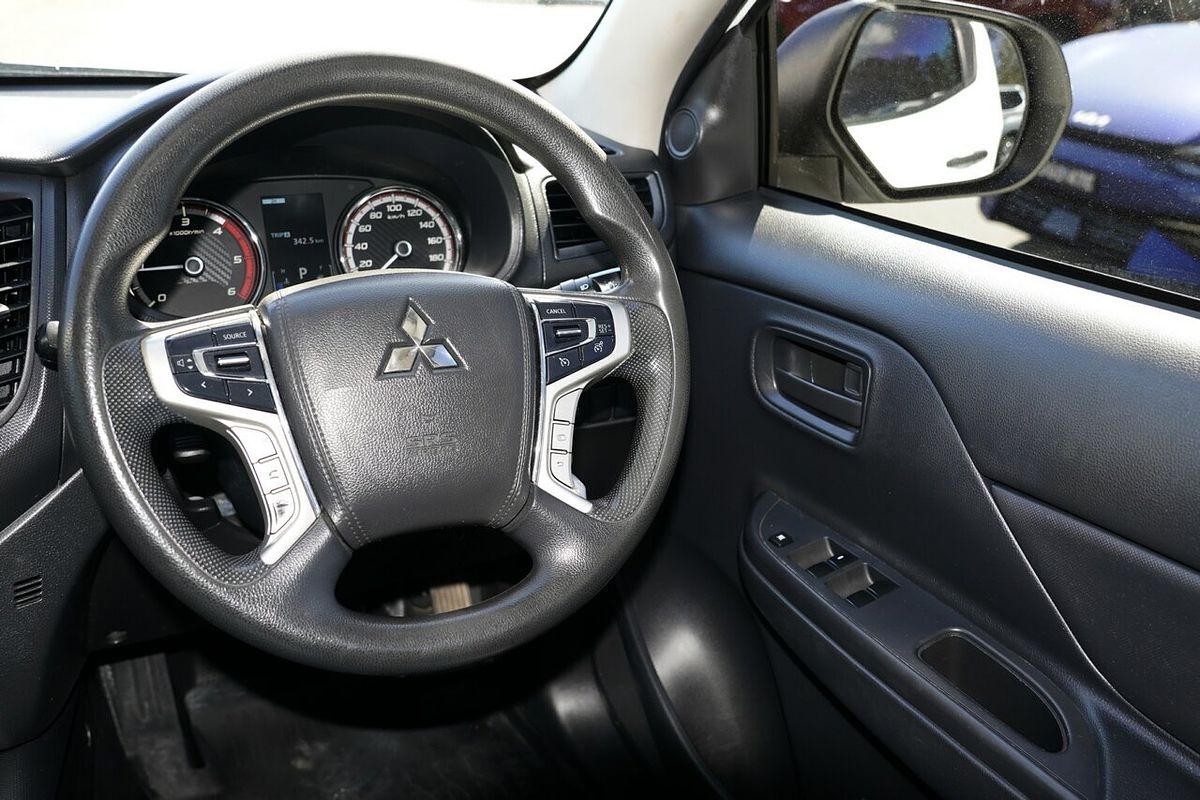 2019 Mitsubishi Triton GLX MR 4X4