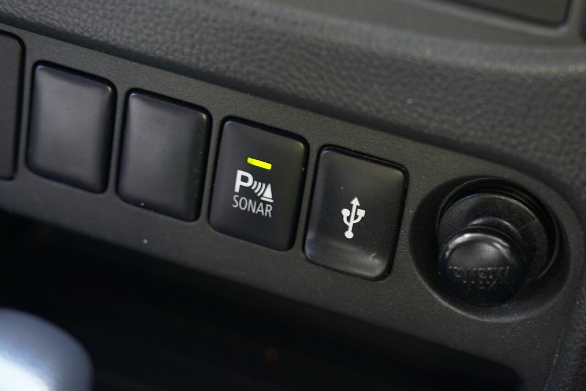 2019 Mitsubishi Triton GLX MR 4X4