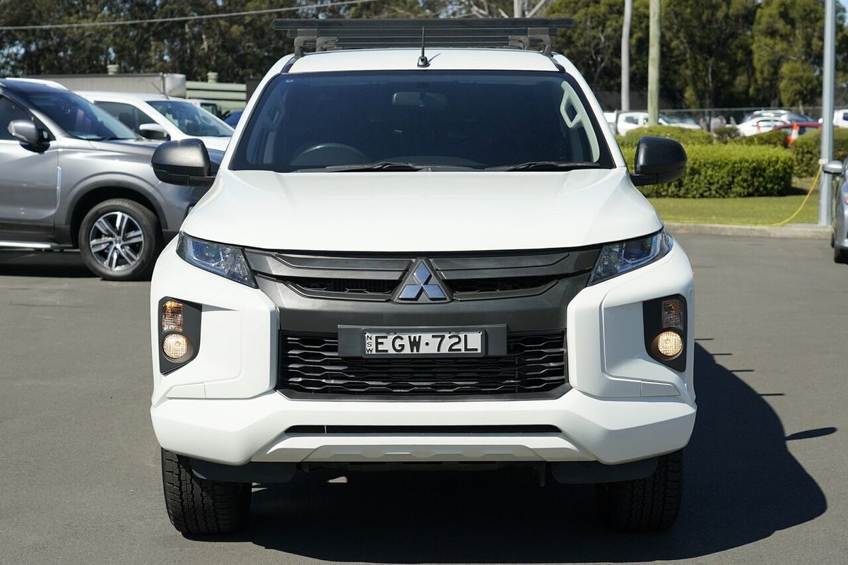 2019 Mitsubishi Triton GLX MR 4X4