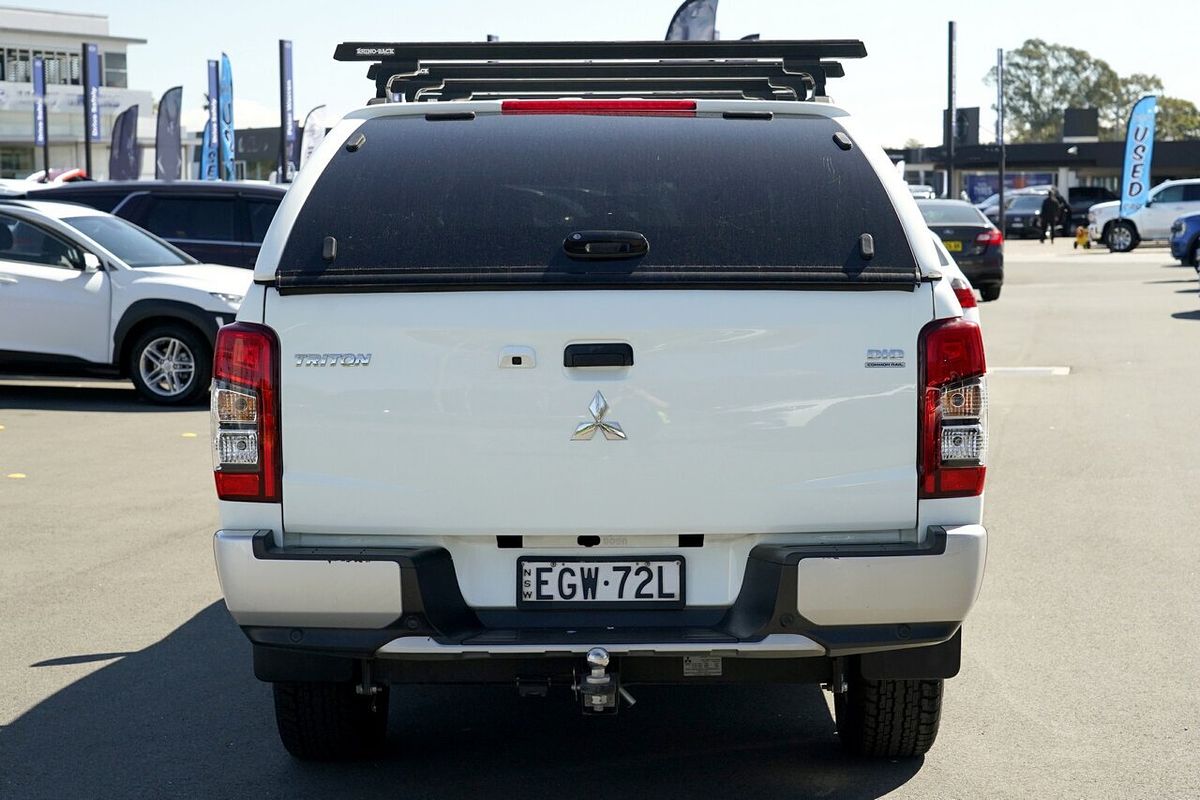 2019 Mitsubishi Triton GLX MR 4X4