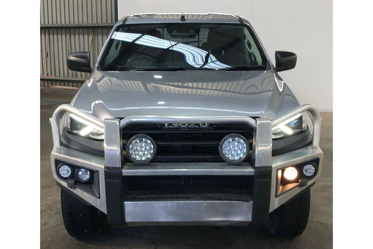 2022 Isuzu MU-X LS-M