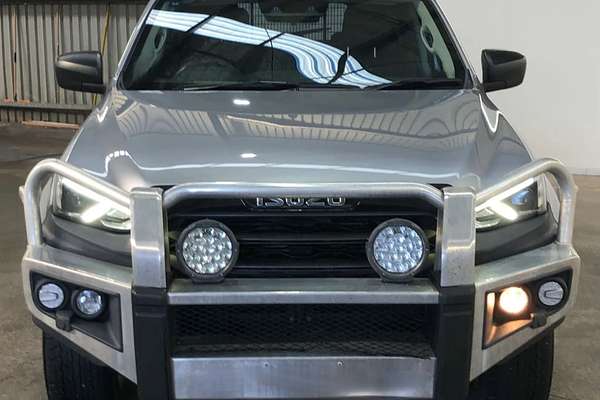 2022 Isuzu MU-X LS-M