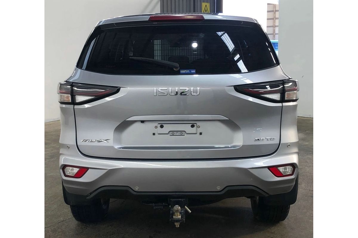2022 Isuzu MU-X LS-M