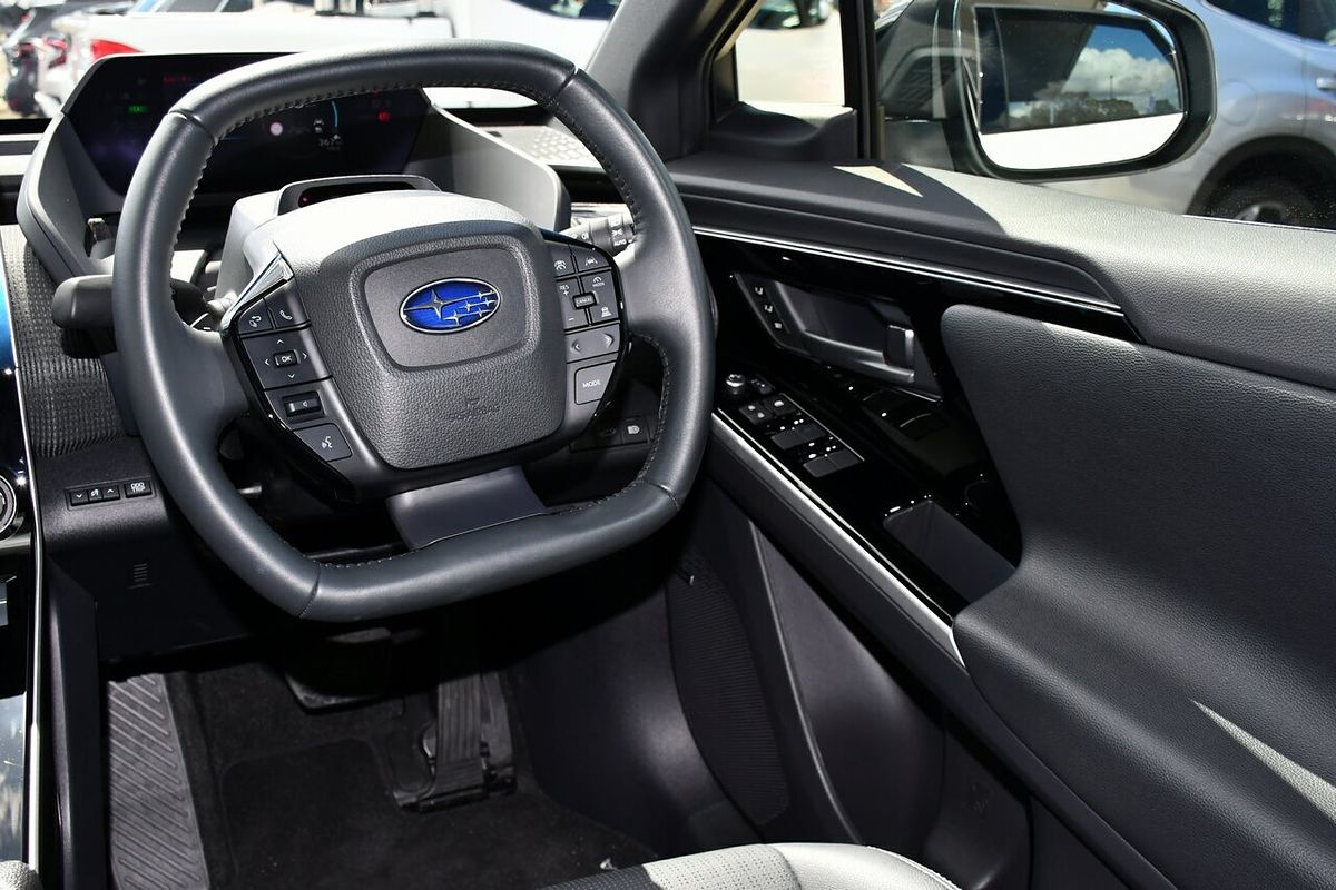 2024 Subaru Solterra AWD Touring E1-1