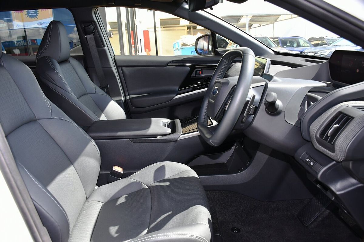 2024 Subaru Solterra AWD Touring E1-1