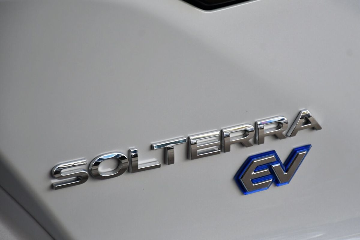 2024 Subaru Solterra AWD Touring E1-1