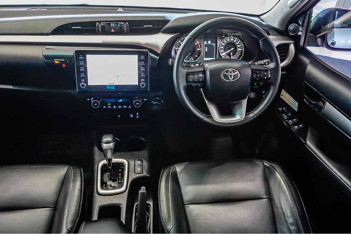2021 Toyota Hilux SR5 GUN126R 4X4