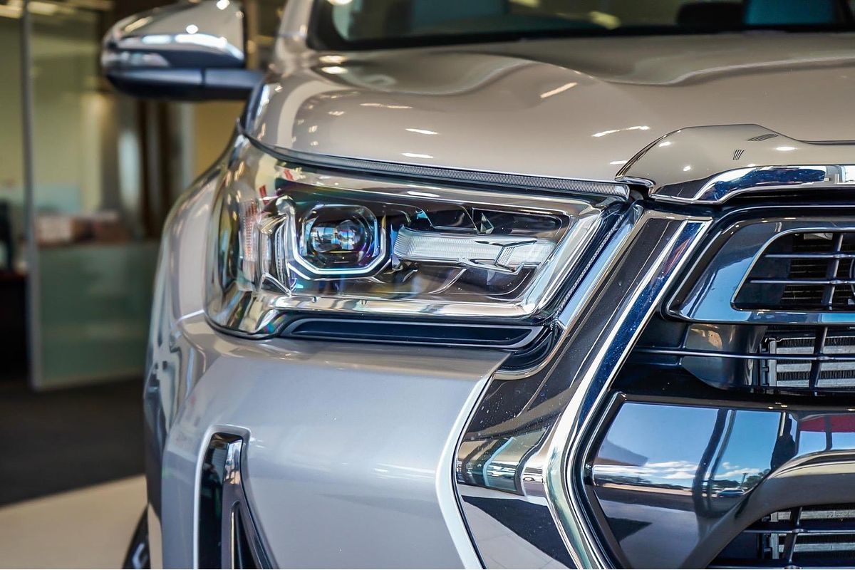 2021 Toyota Hilux SR5 GUN126R 4X4