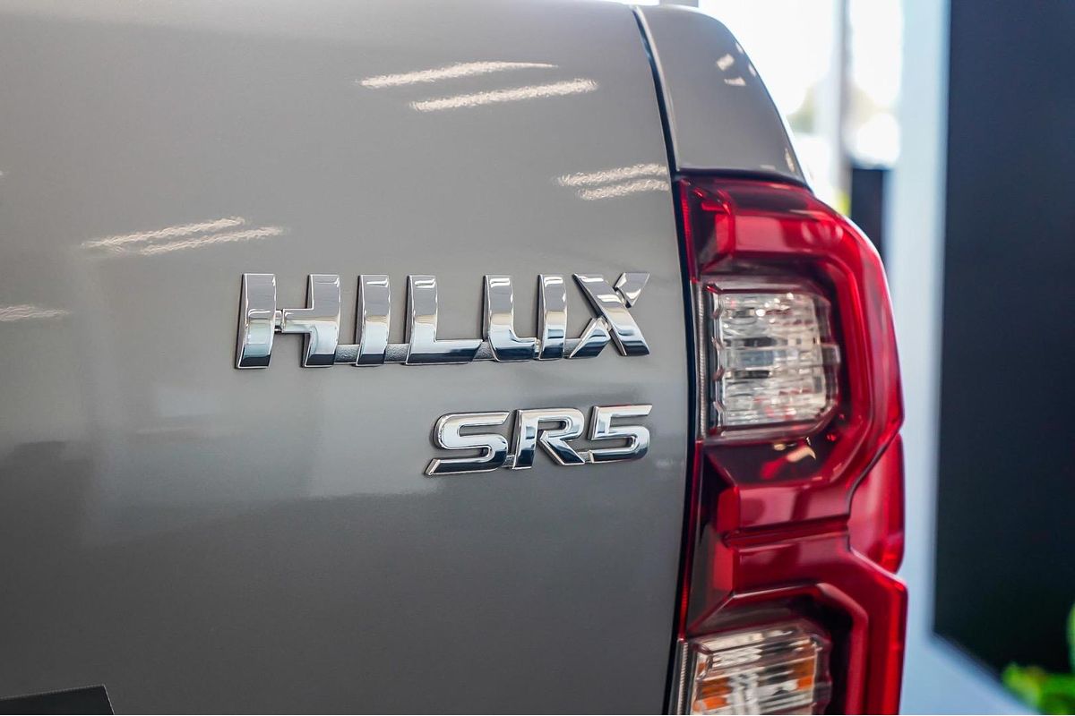 2021 Toyota Hilux SR5 GUN126R 4X4
