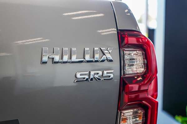 2021 Toyota Hilux SR5 GUN126R 4X4