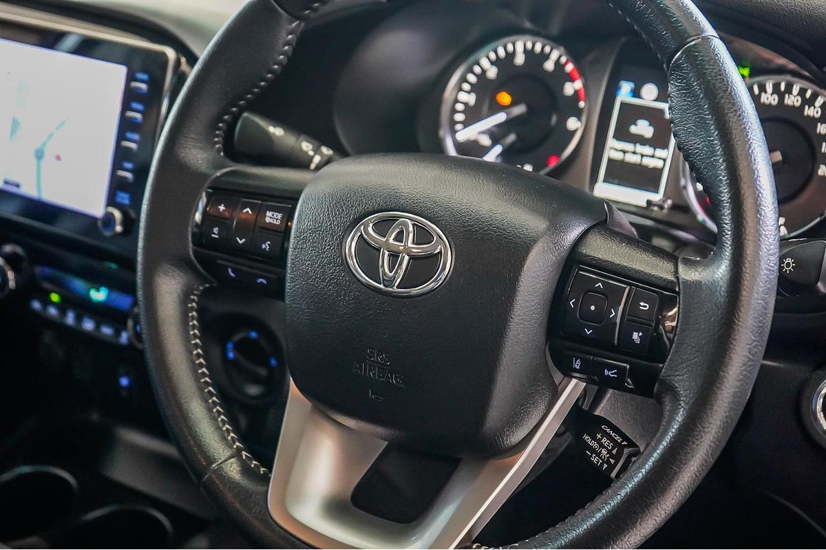 2021 Toyota Hilux SR5 GUN126R 4X4