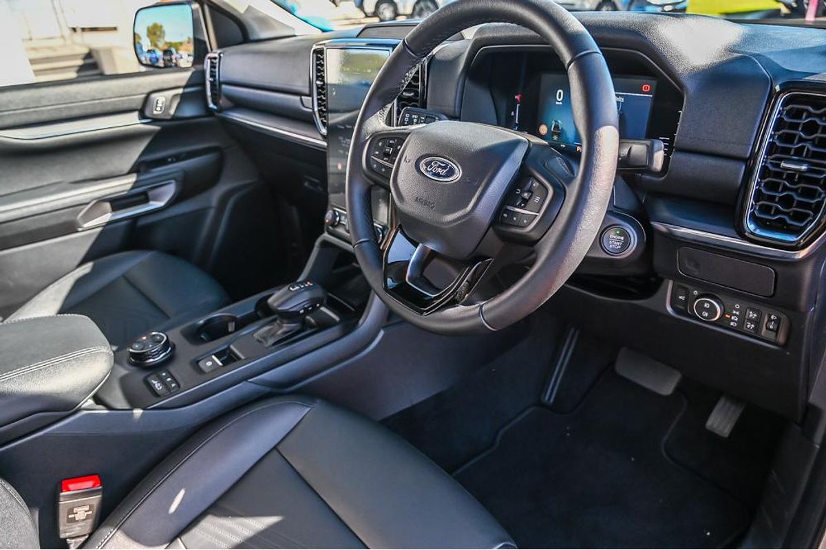 2025 Ford Everest Trend 2.0L