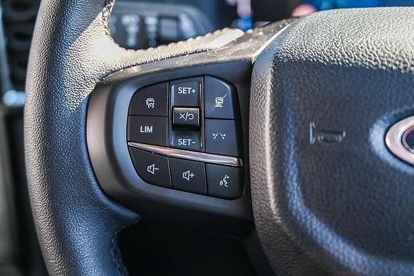 2025 Ford Everest Trend 2.0L