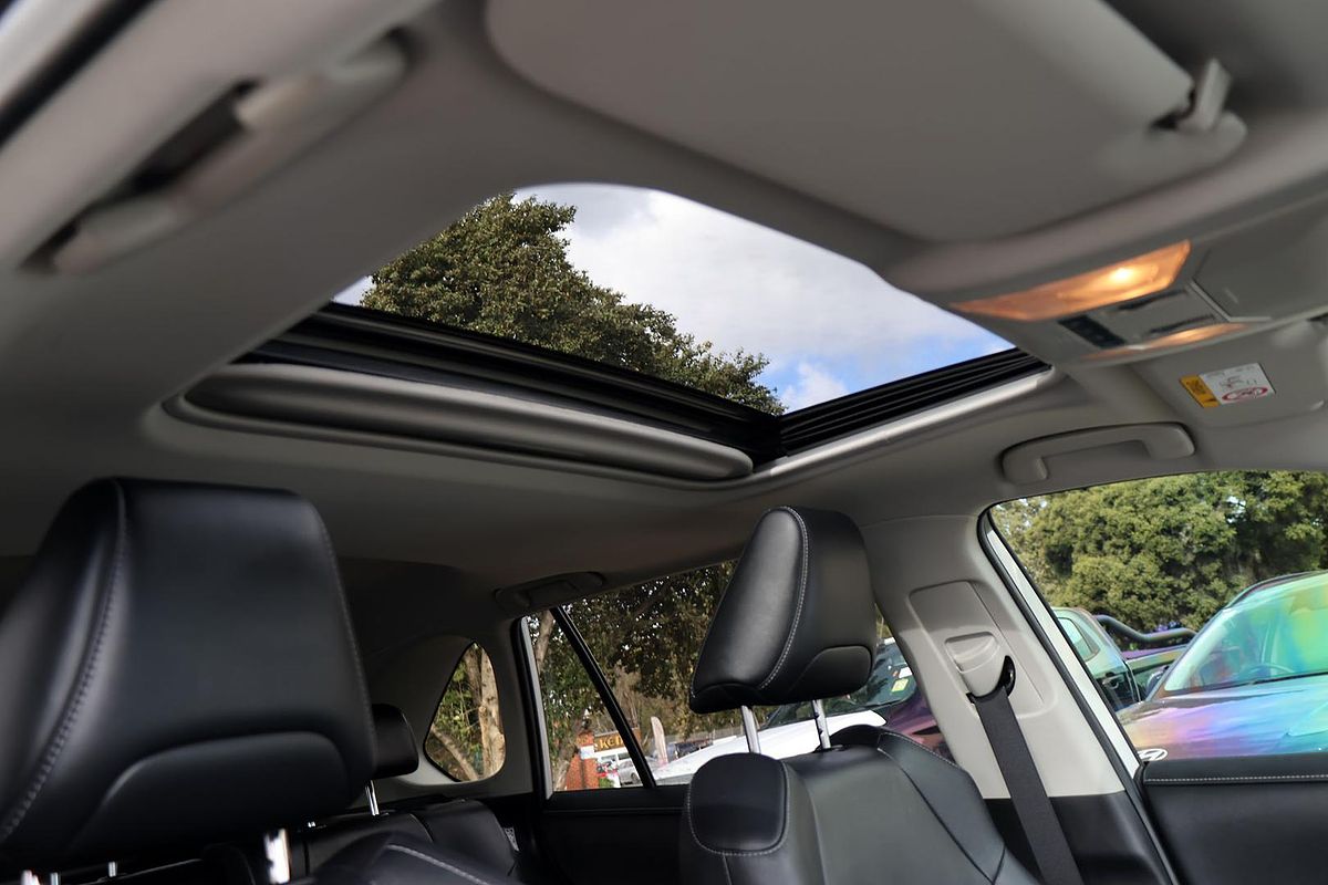 2020 Toyota RAV4 Cruiser AXAH54R