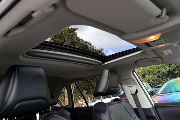 2020 Toyota RAV4 Cruiser AXAH54R