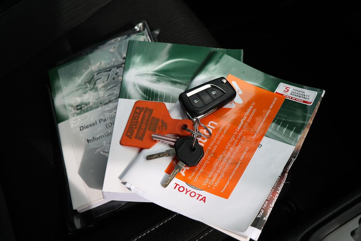 2019 Toyota Hilux SR GUN126R 4X4