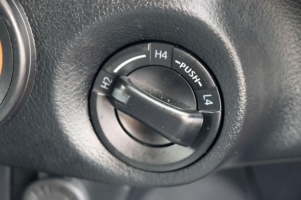 2019 Toyota Hilux SR GUN126R 4X4