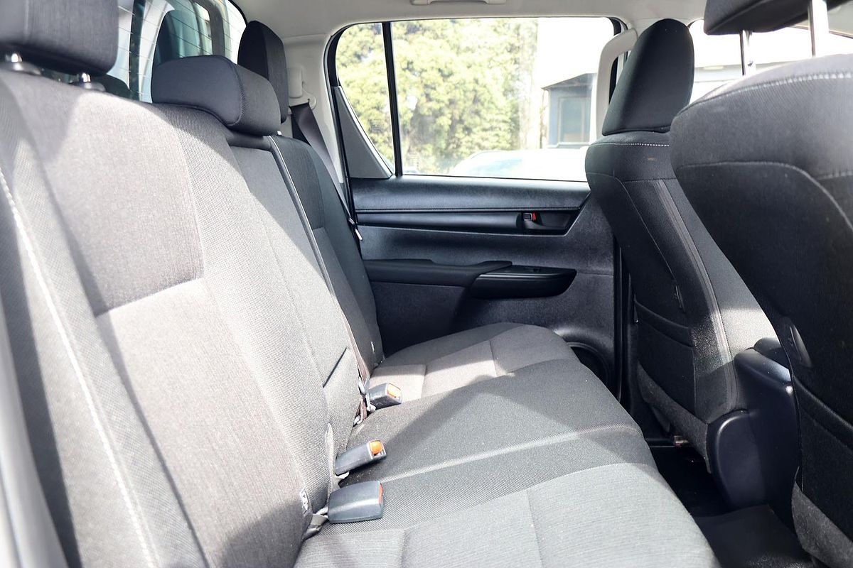 2019 Toyota Hilux SR GUN126R 4X4