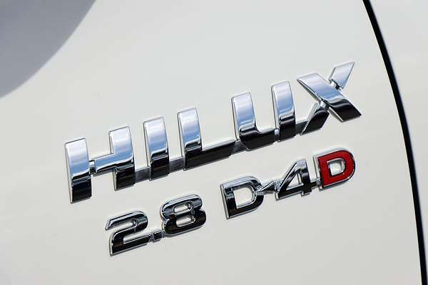 2019 Toyota Hilux SR GUN126R 4X4