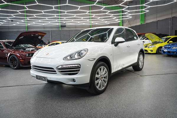 2014 Porsche Cayenne Diesel Platinum Edition 92A
